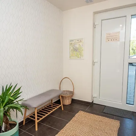 3 Bed Modern Family House In Holiday home