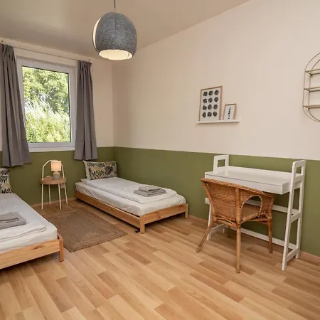3 Bed Modern Family House In Holiday home *