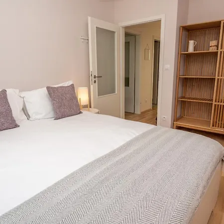 Holiday home 3 Bed Modern Family House In *